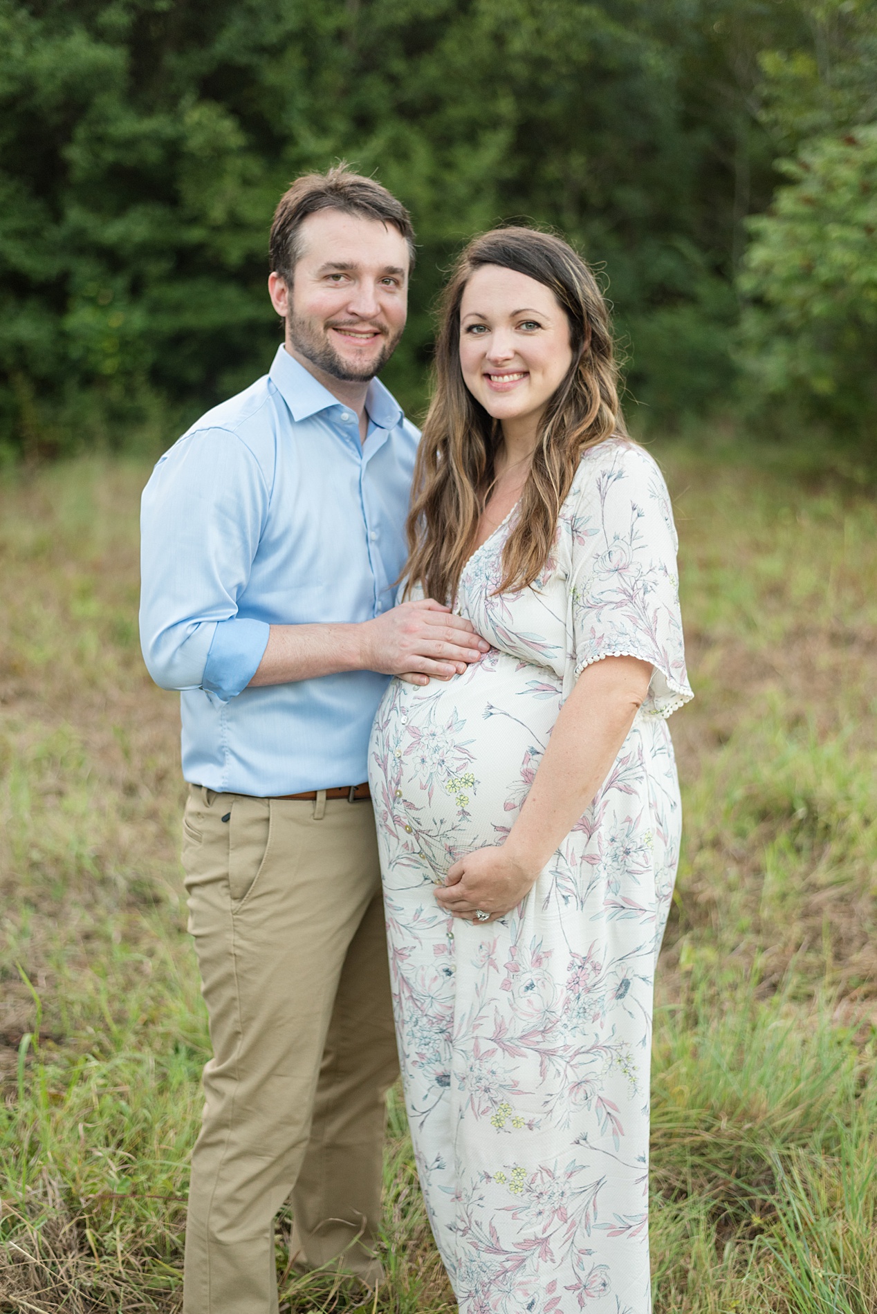 expectant parents pose for Arbor Hills Maternity Session in Plano TX