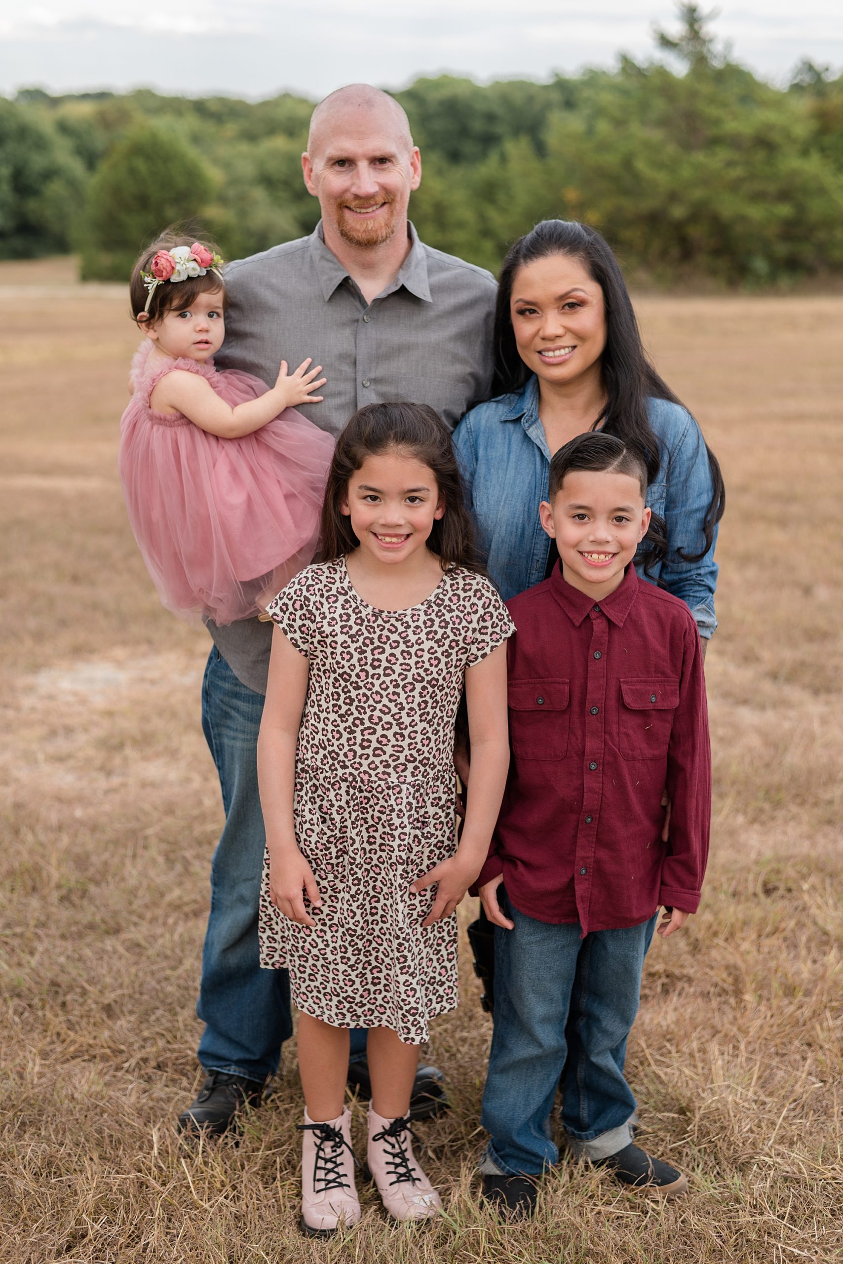 family of five together at Erwin Park during Family Photos