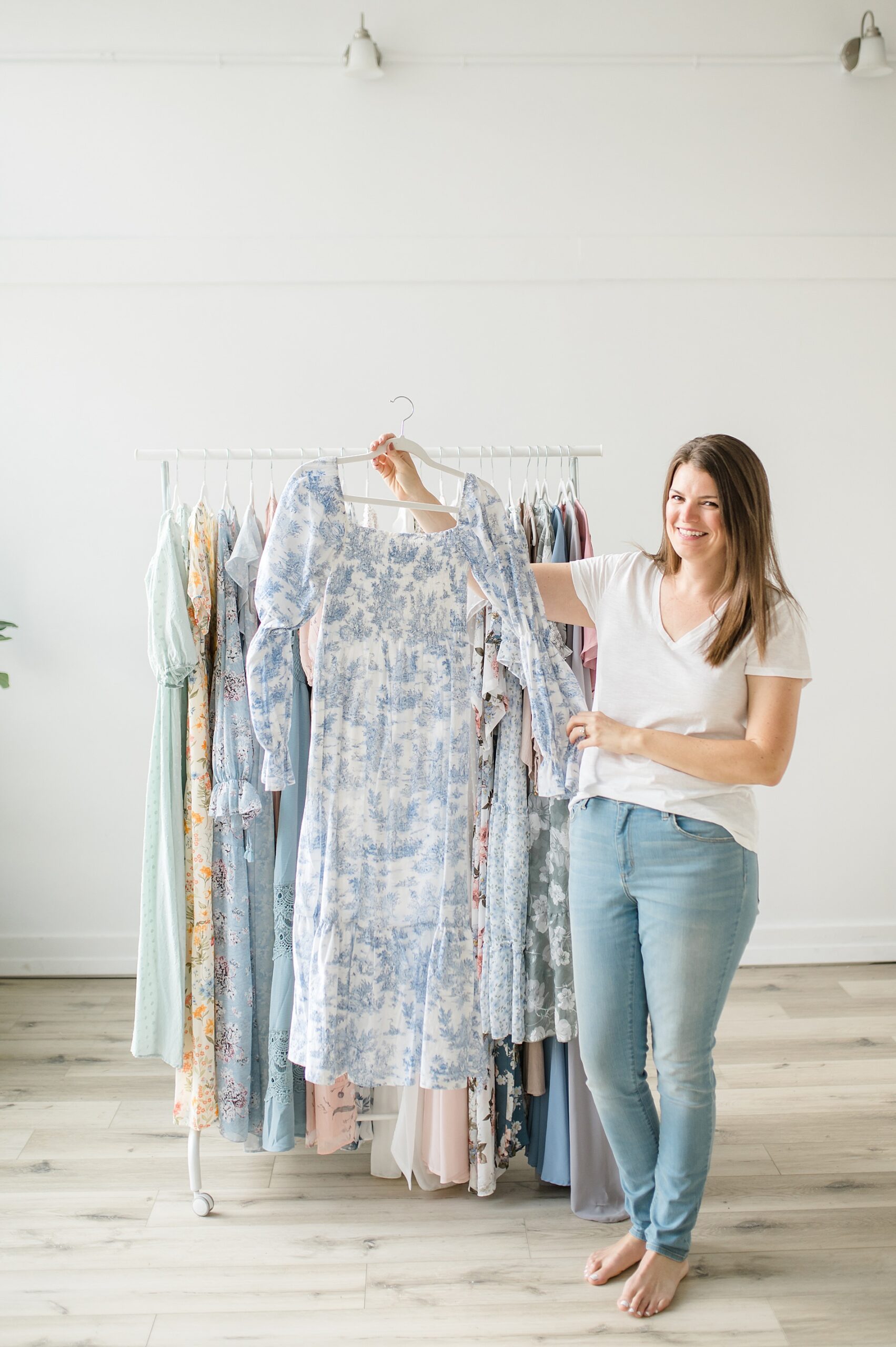 Dallas family photographer, Lindsey Dutton Photography, provides an elevated photography experience with her client closet and light and airy studio