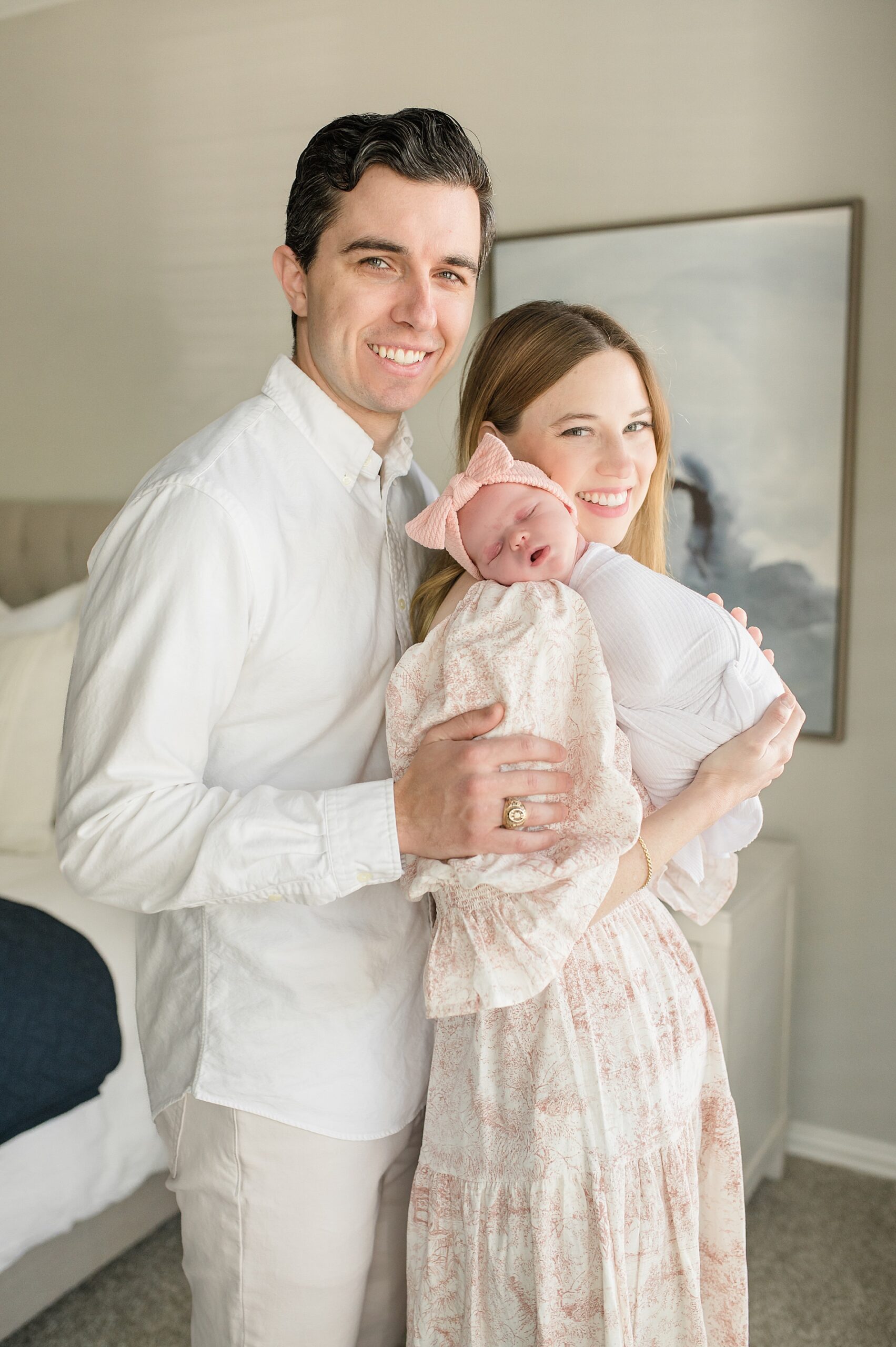 In-Home vs. Studio Newborn Sessions: which one is right for you?