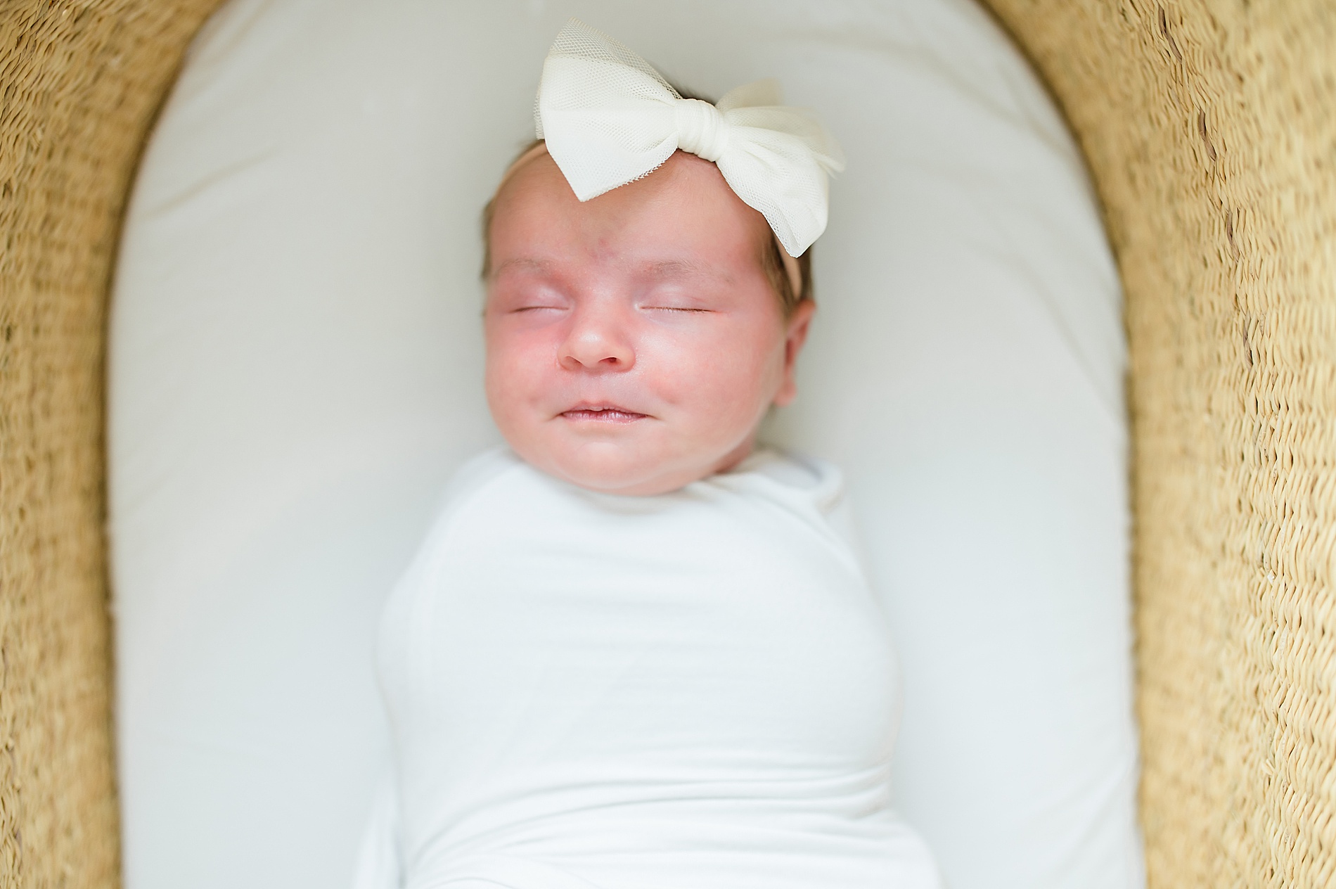 newborn girl sleeping in basket photographed by Dallas Newborn Photographer, Lindsey Dutton Photography