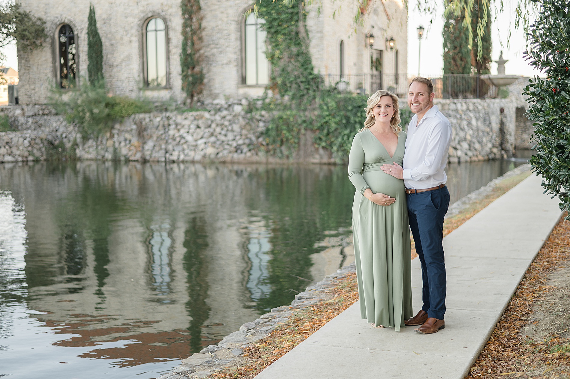 maternity portraits by lake in Texas taken by Lindsey Dutton Photography, a Dallas Family photographer
