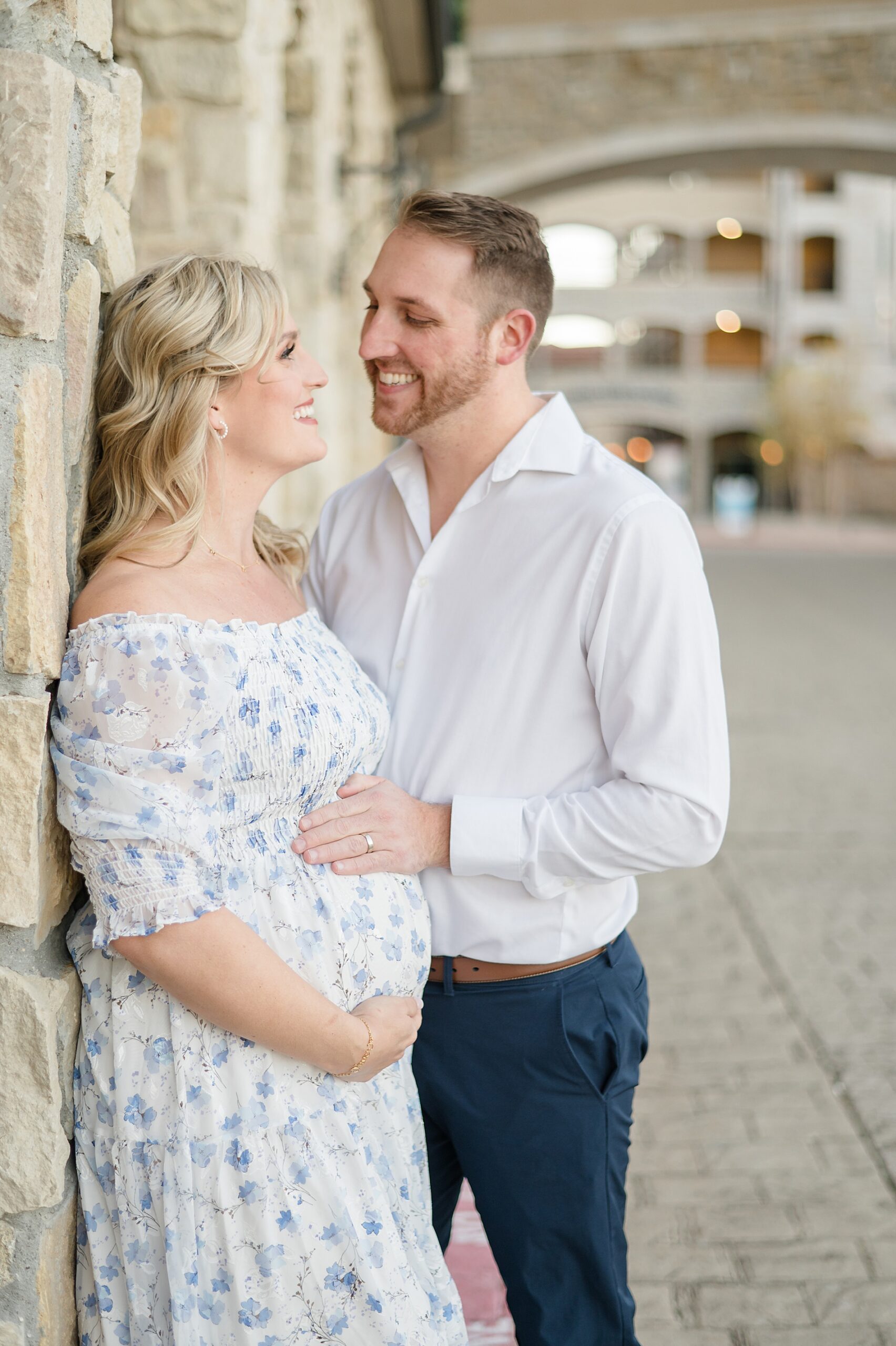 5 Reasons to Book Maternity Photos photographed by Lindsey Dutton Photography, a Dallas Family photographer
