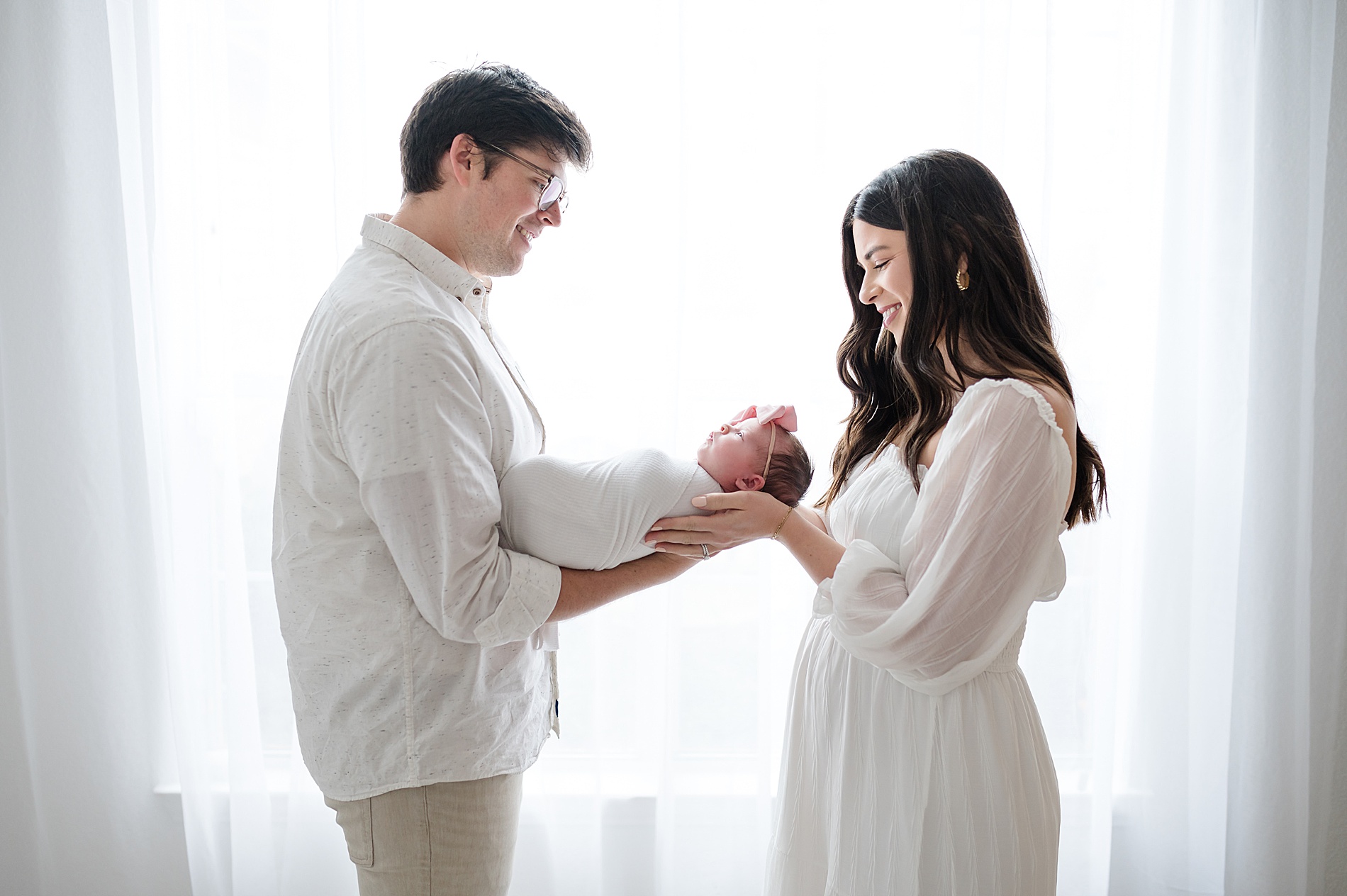 light and airy newborn portraits | using white in newborn photos photographed by Lindsey Dutton Photography, a Dallas newborn photographer
