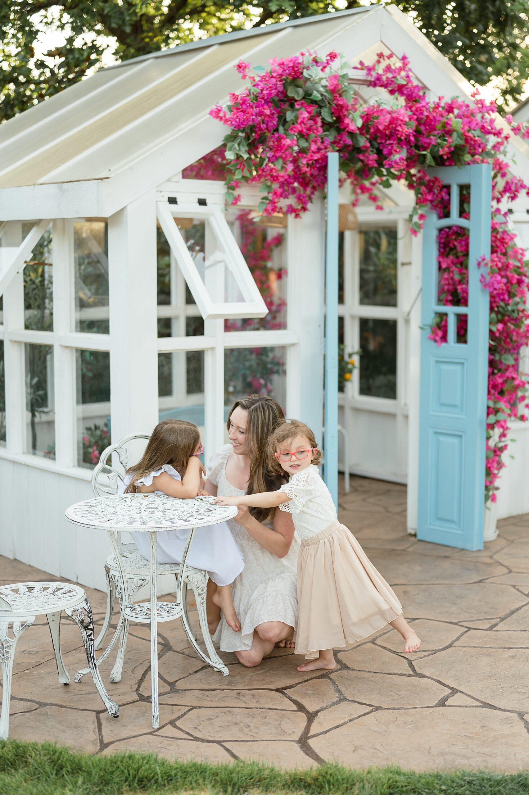 mom with her two daughters photographed by Lindsey Dutton Photography, a Dallas Family photographer
