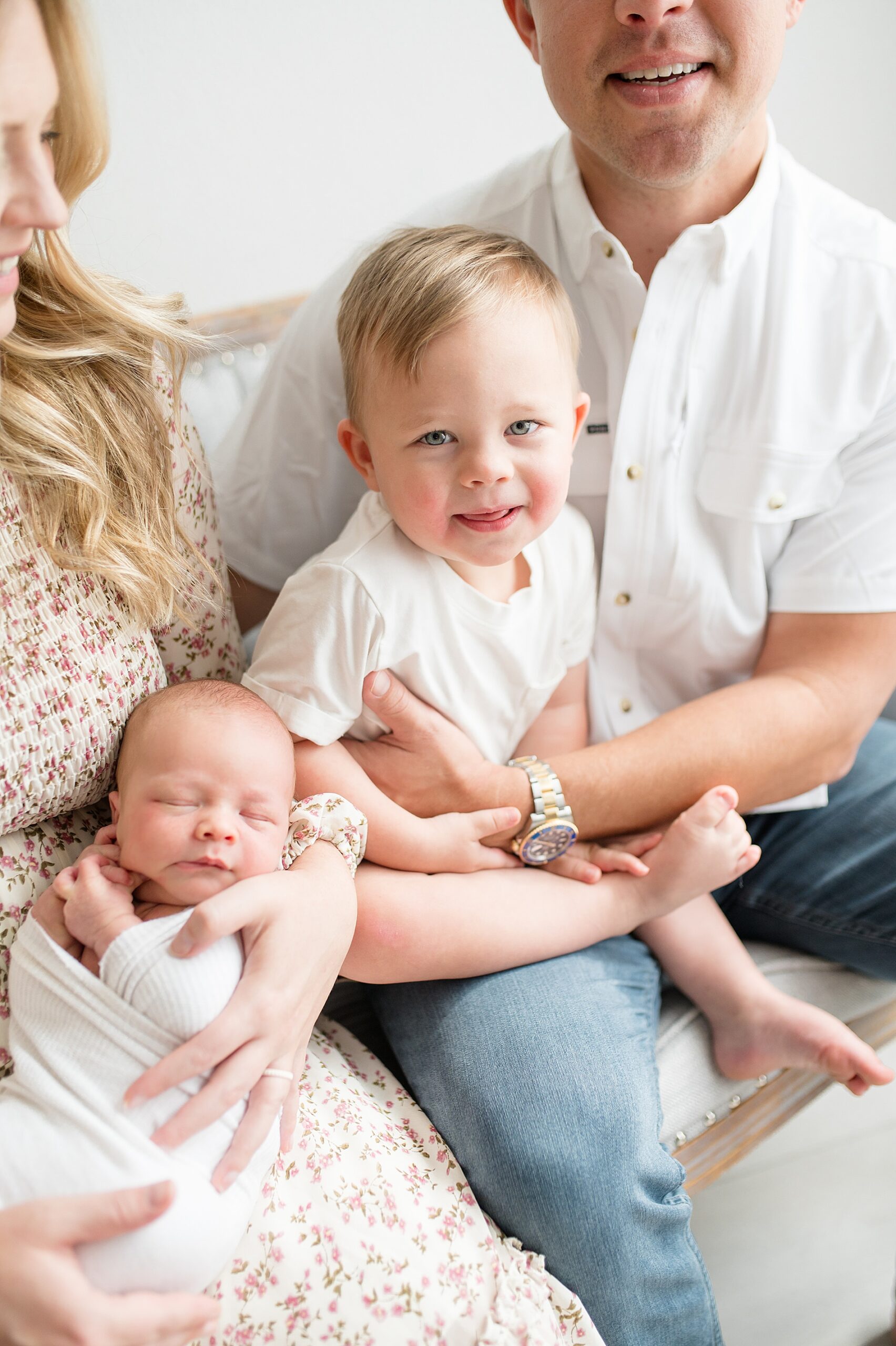 family with newborn taken by Lindsey Dutton Photography, a Dallas Newborn photographer