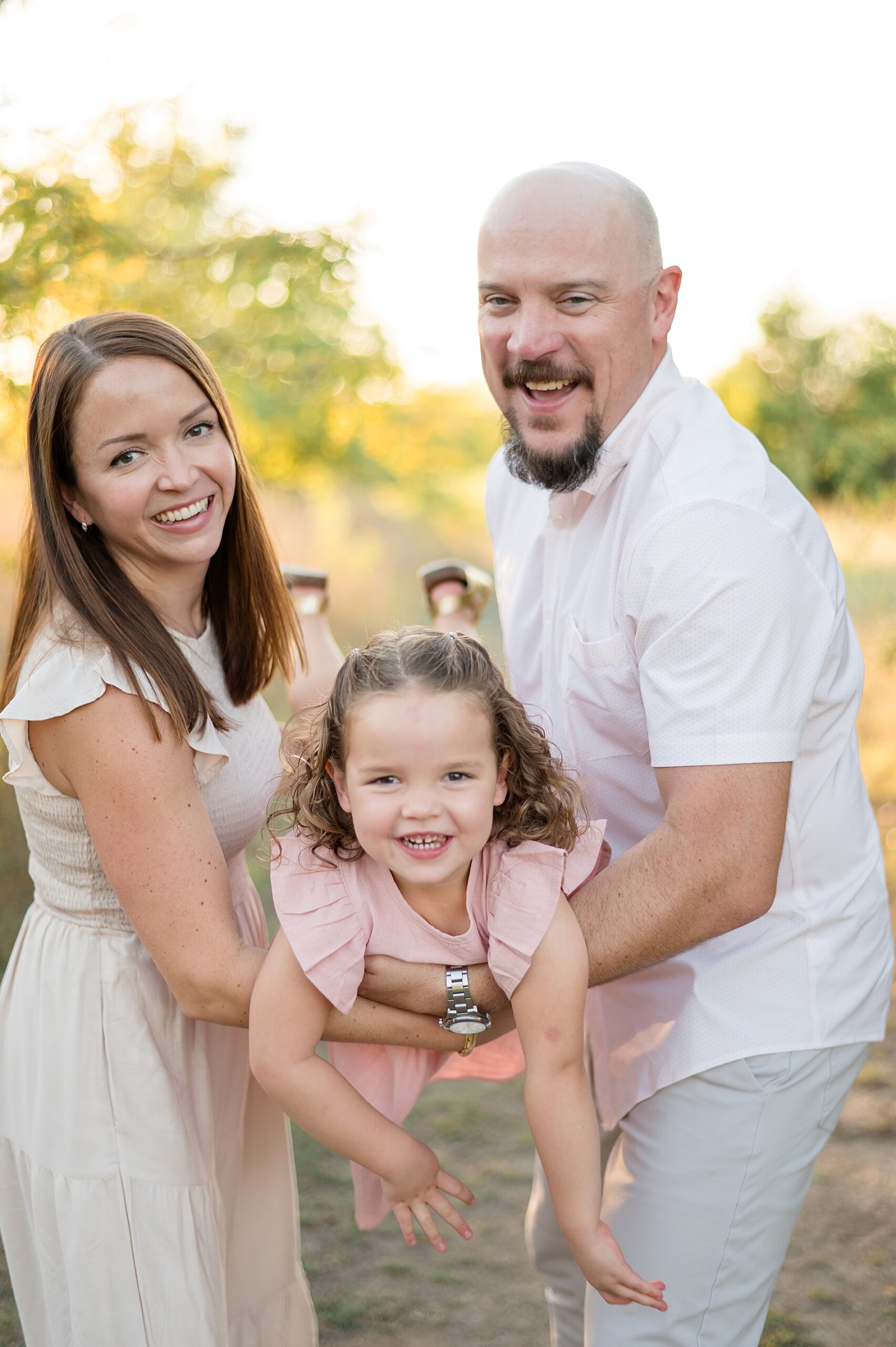 candid family photos from Dallas family session taken by Lindsey Dutton Photography, a Dallas Family photographer
