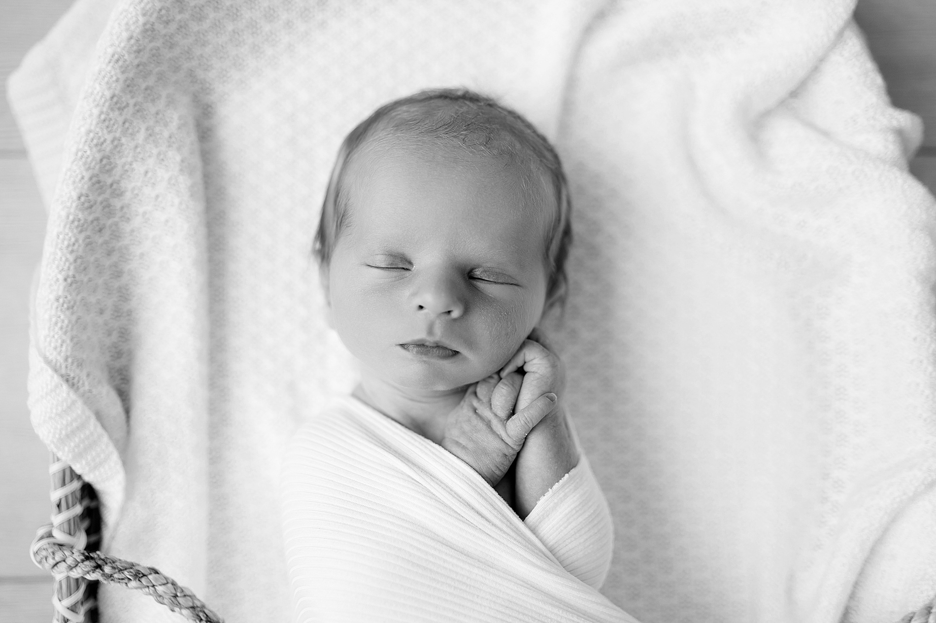 timeless newborn photo of baby sleeping peacefully | Little elm newborn photography