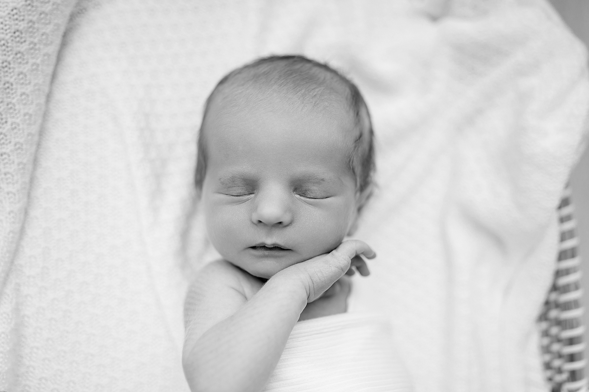 timeless and classic newborn portraits by Newborn photographer in Frisco, TX