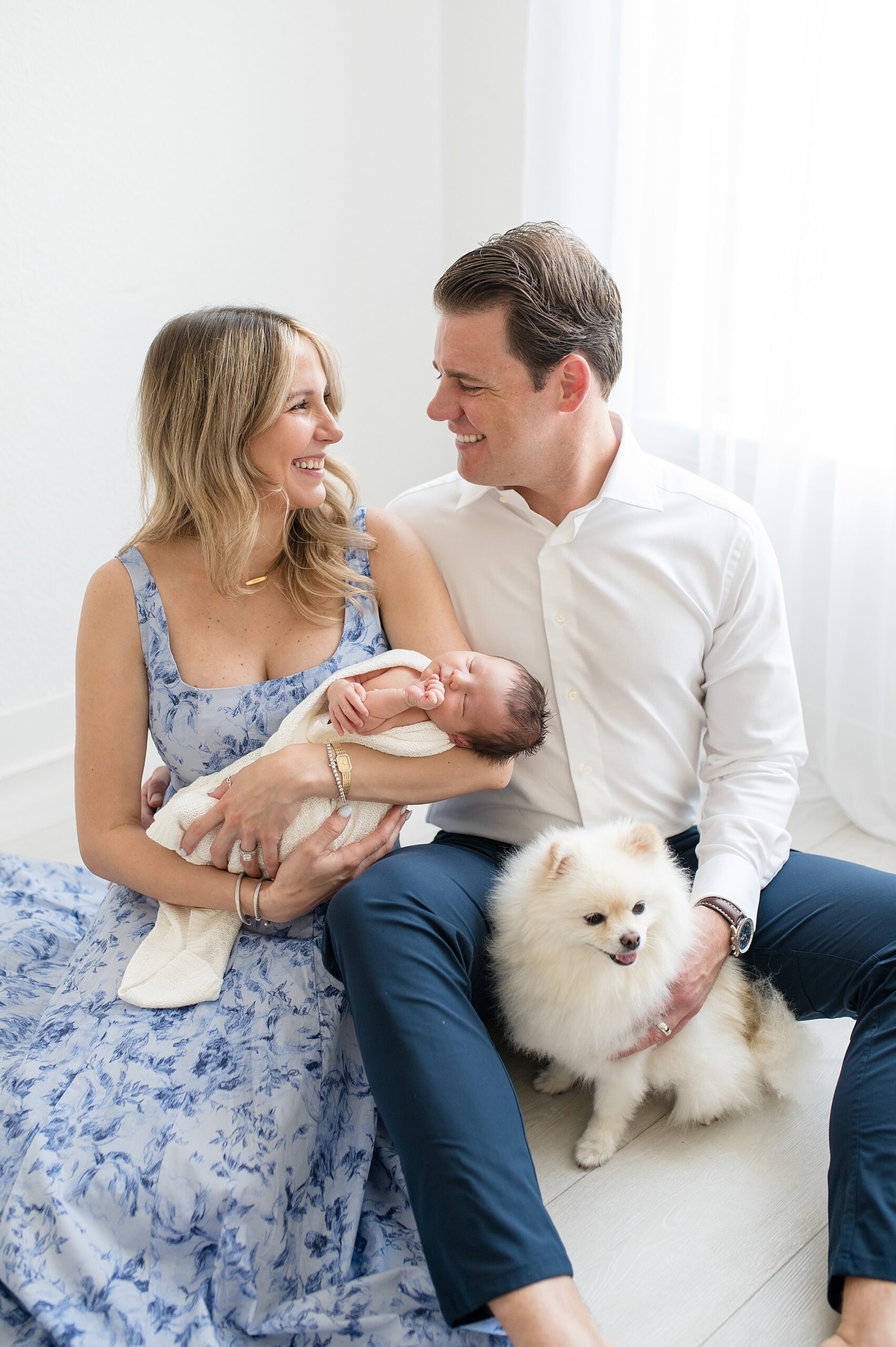 Stress-Free Studio Newborn Sessions | 5 Reasons a Studio Session is Perfect for New Parents