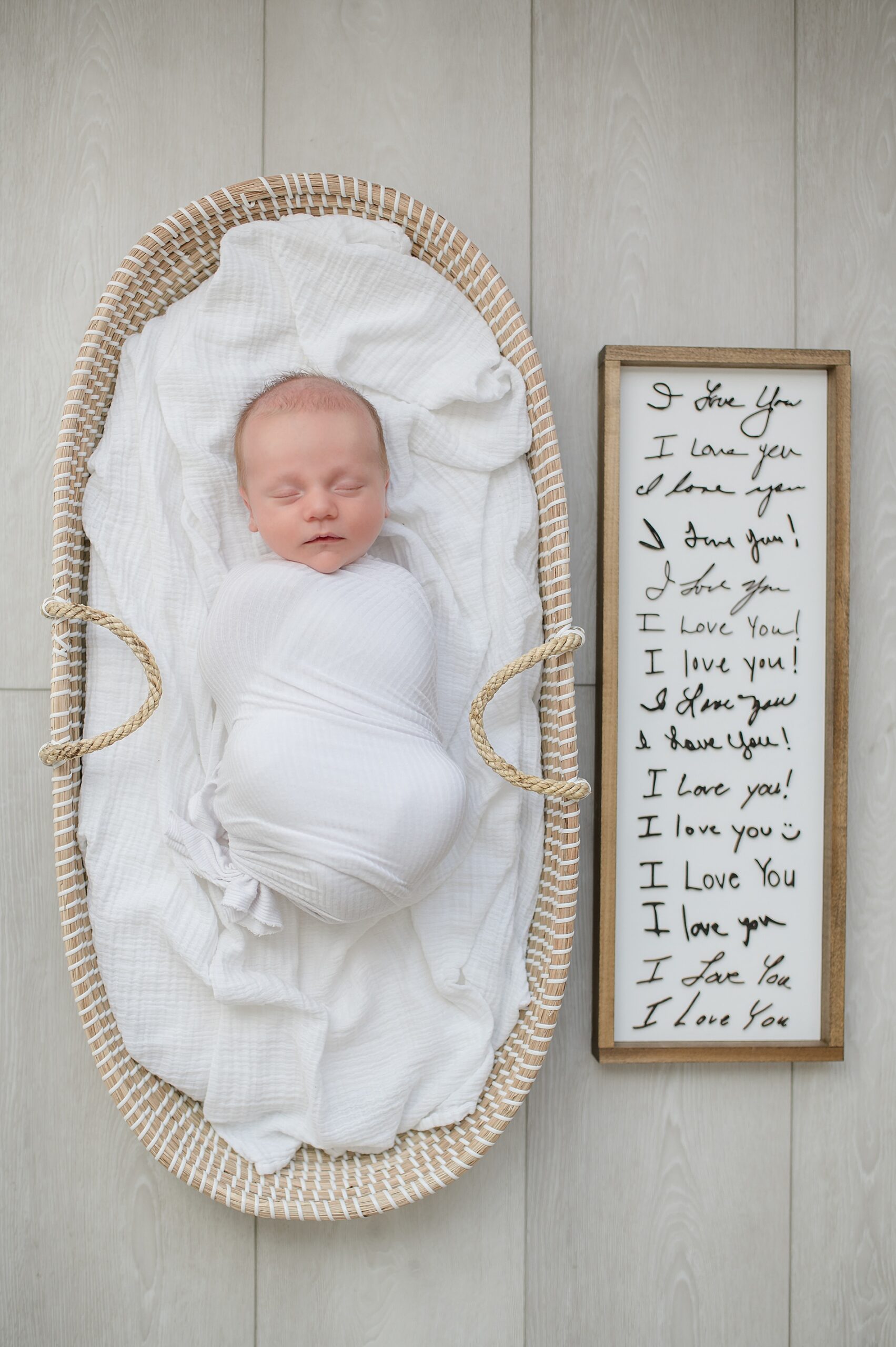 From Belly to Baby: Why My First Year Collection is the Perfect Way to Document Your Baby’s Milestones