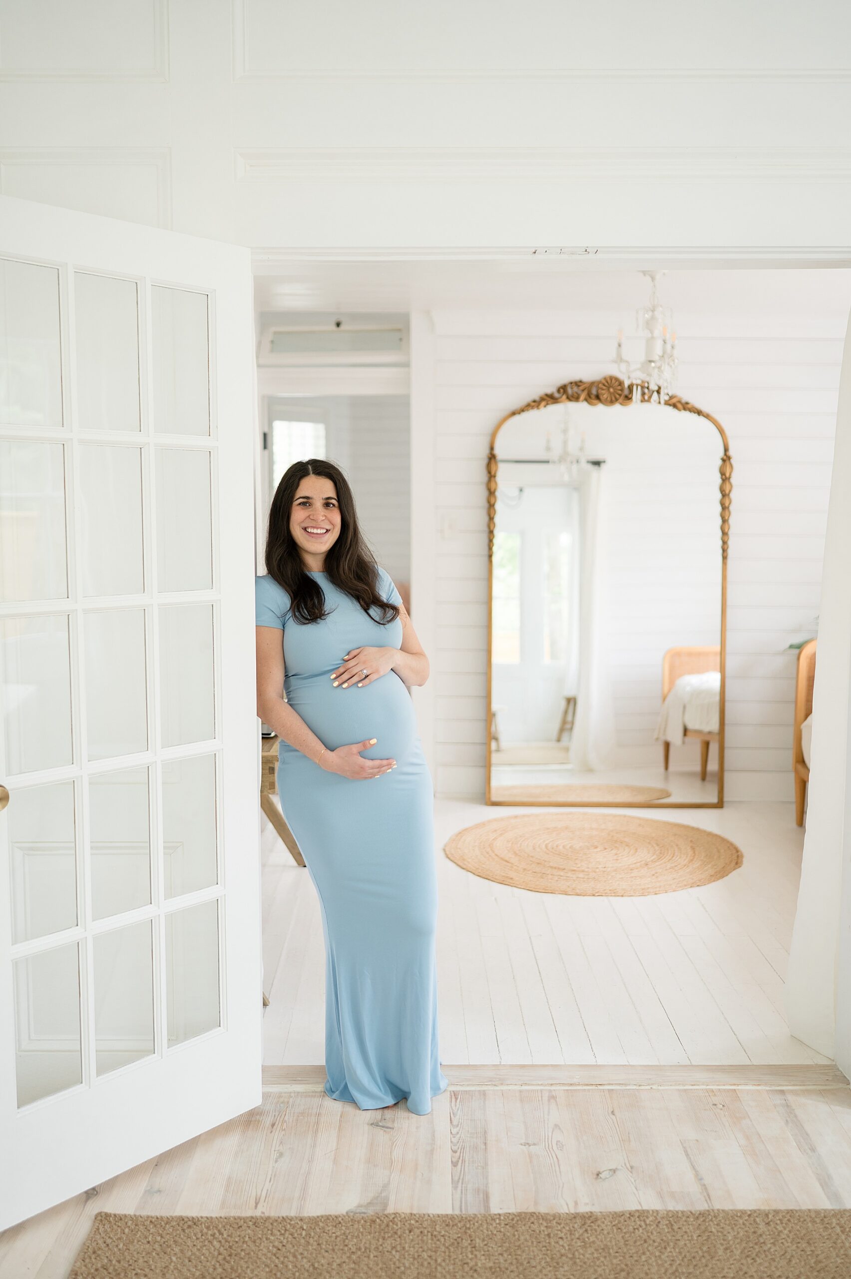 expectant mom in door way