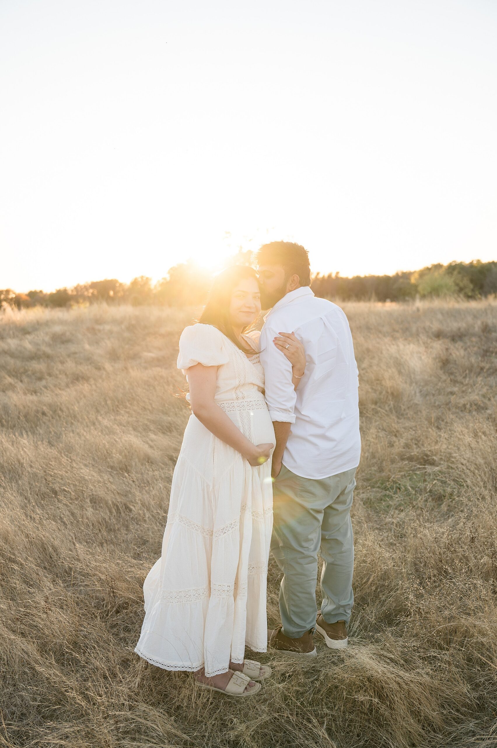 golden hour maternity portraits by Flower Mound, TX maternity photographer 