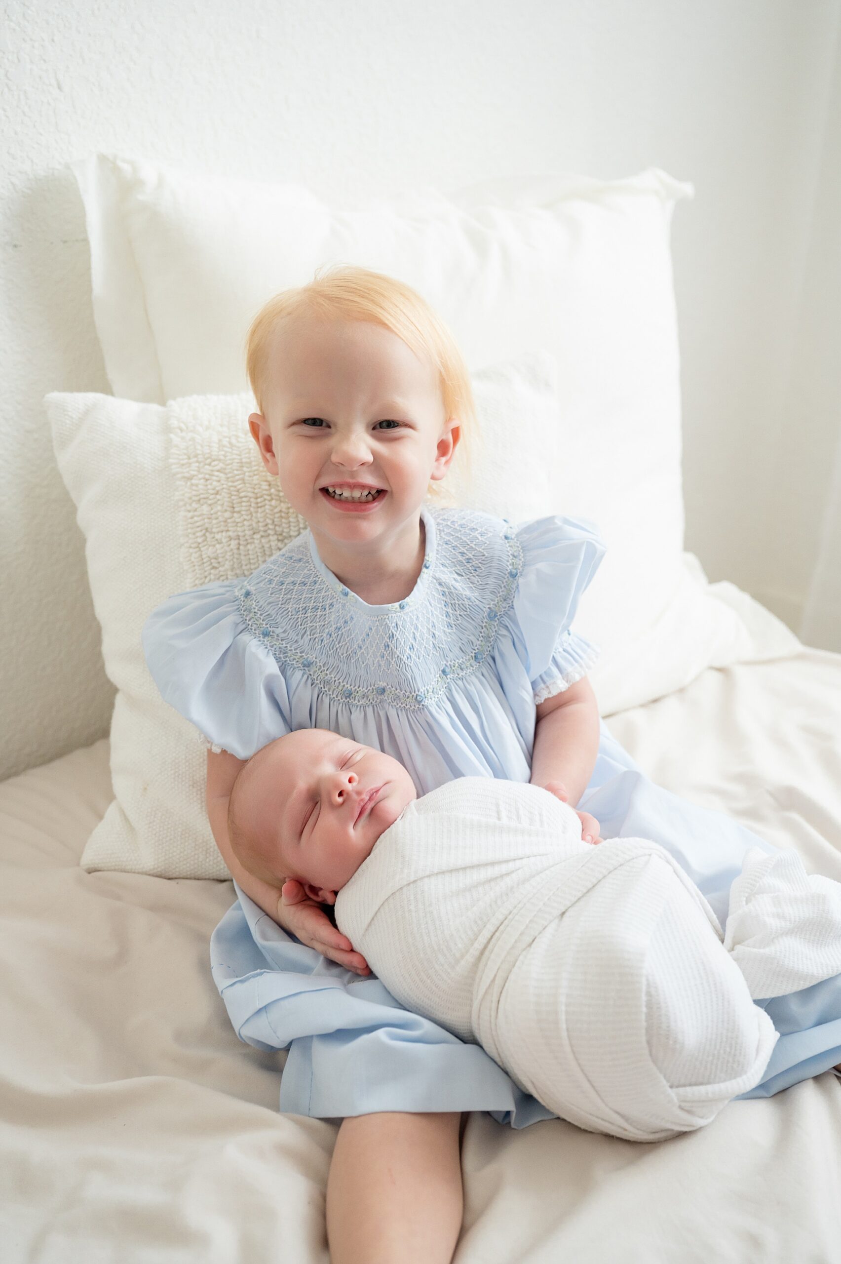The Importance of Newborn Safety: My Top Priority During Every Session | How I safely include siblings in newborn sessions